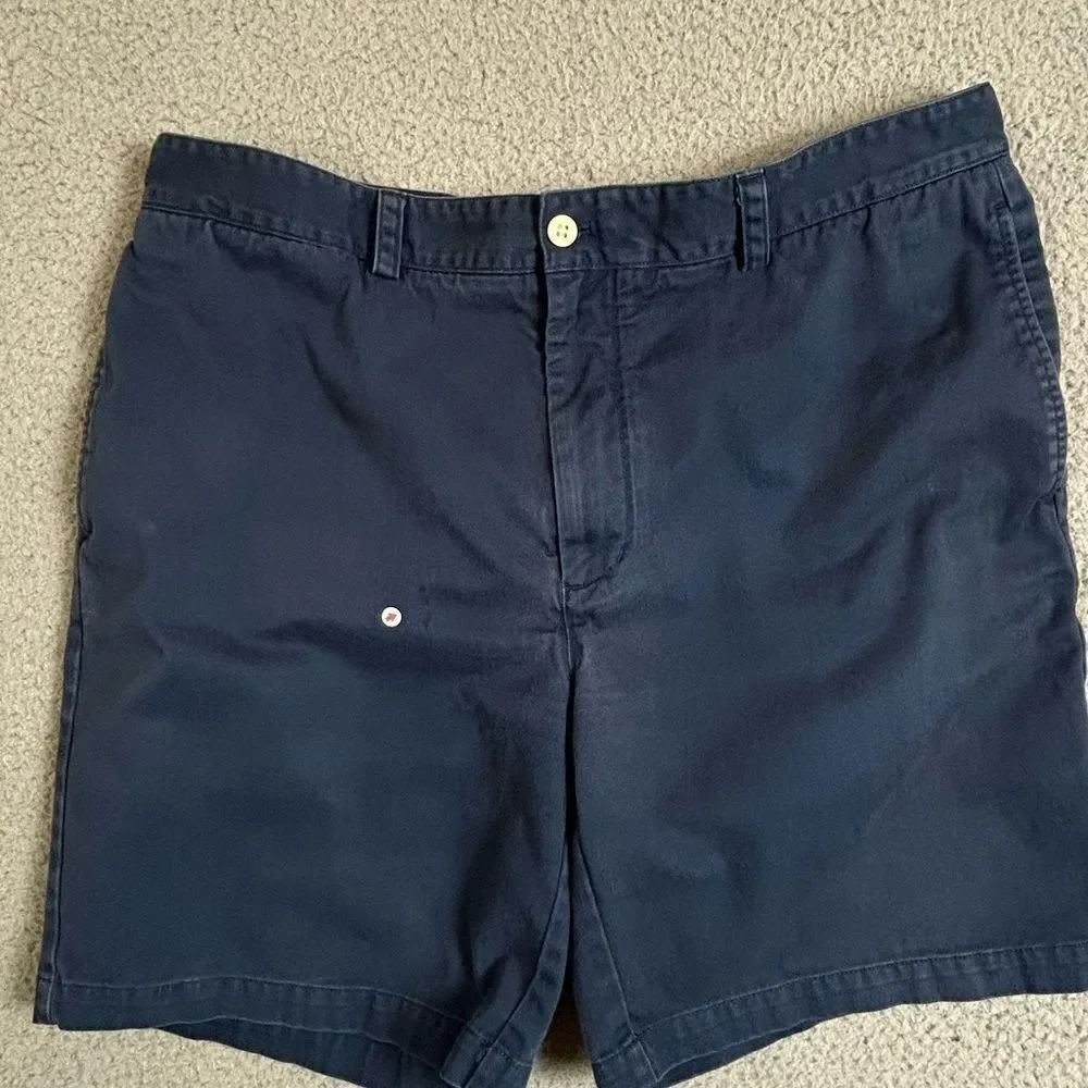Vineyard Vines Dark Blue Men's Shorts size 36